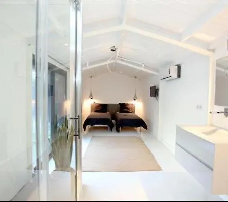 Willa Golfe-juan Sleeps 10 Pool Air Con Wifi
